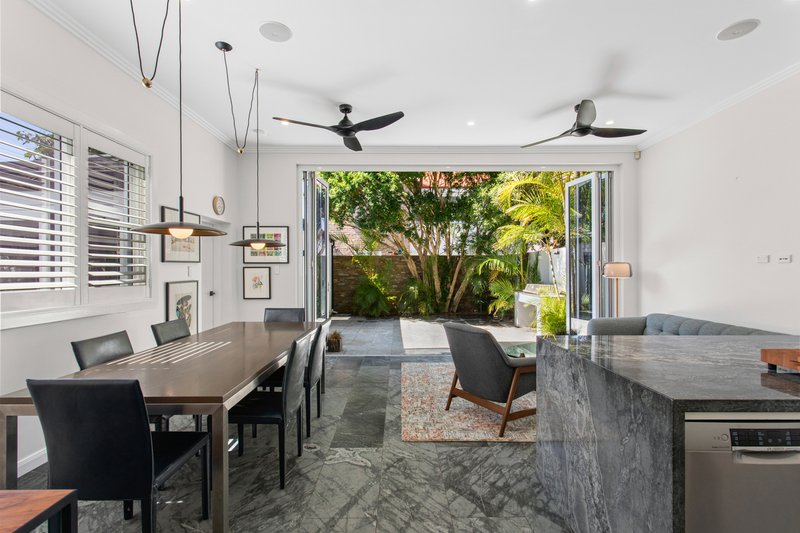 Photo - 3 Oakley Road, North Bondi NSW 2026 - Image 3