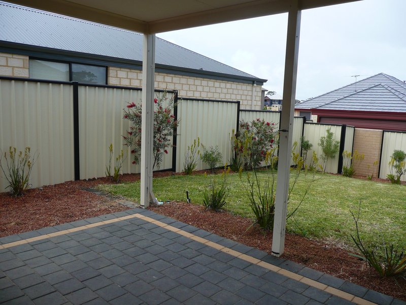 Photo - 3 Oakpark Green, Clarkson WA 6030 - Image 4