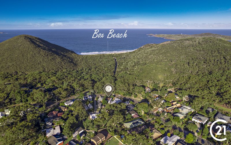 3 Ocean Beach Road, Shoal Bay NSW 2315