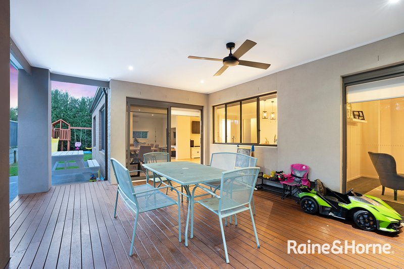 Photo - 3 Ocean Bend, Pakenham VIC 3810 - Image 14