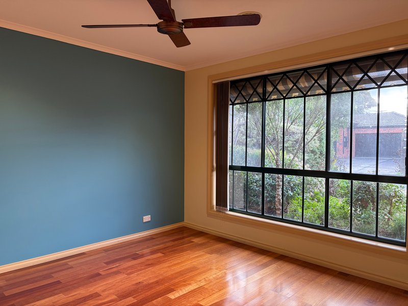 Photo - 3 O'Donoghue Street, Mill Park VIC 3082 - Image 2