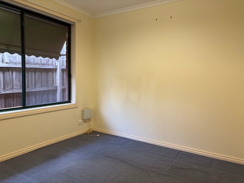 Photo - 3 O'Donoghue Street, Mill Park VIC 3082 - Image 7