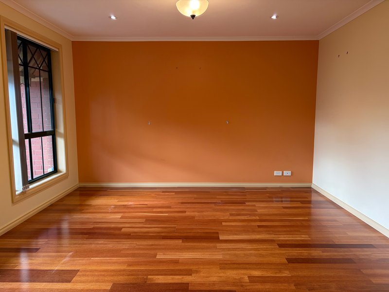 Photo - 3 O'Donoghue Street, Mill Park VIC 3082 - Image 9
