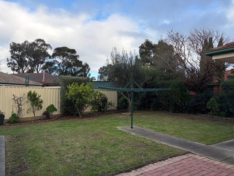 Photo - 3 O'Donoghue Street, Mill Park VIC 3082 - Image 13