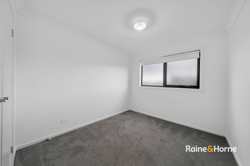 Photo - 3 Ogawa Walk, Tarneit VIC 3029 - Image 12