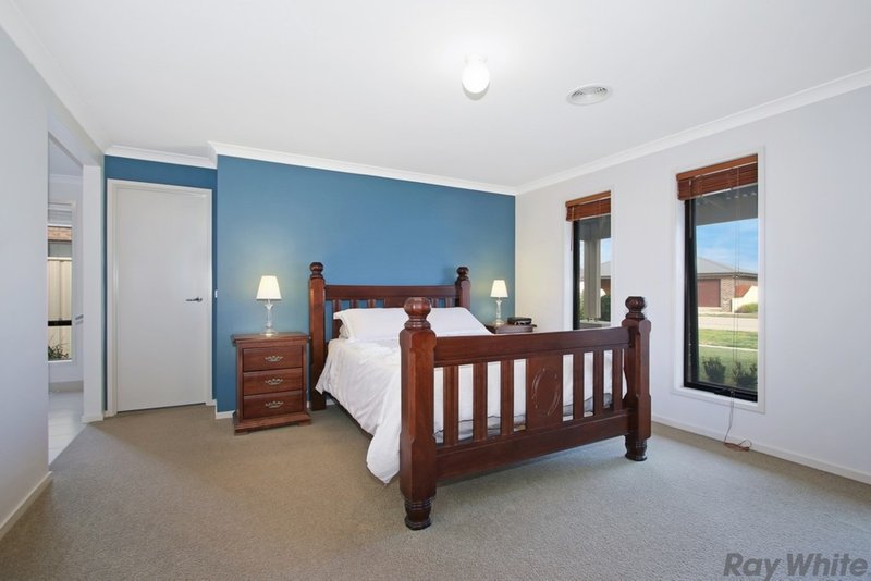 Photo - 3 Olivers Road, Benalla VIC 3672 - Image 2