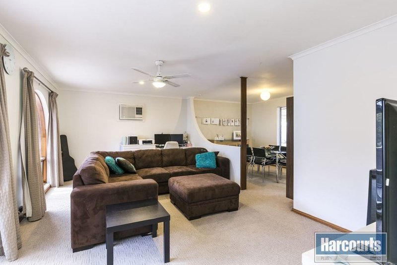 Photo - 3 Olivier Terrace, Hallett Cove SA 5158 - Image 3