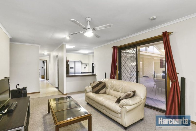 Photo - 3 Olivier Terrace, Hallett Cove SA 5158 - Image 9