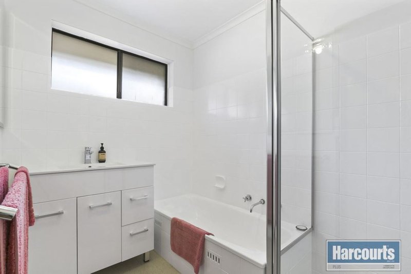 Photo - 3 Olivier Terrace, Hallett Cove SA 5158 - Image 14