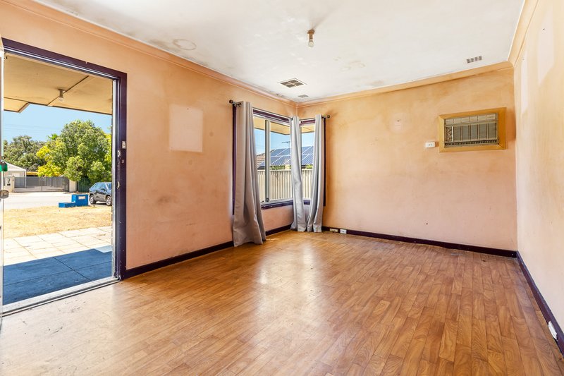 Photo - 3 Olney Court, Balga WA 6061 - Image 7