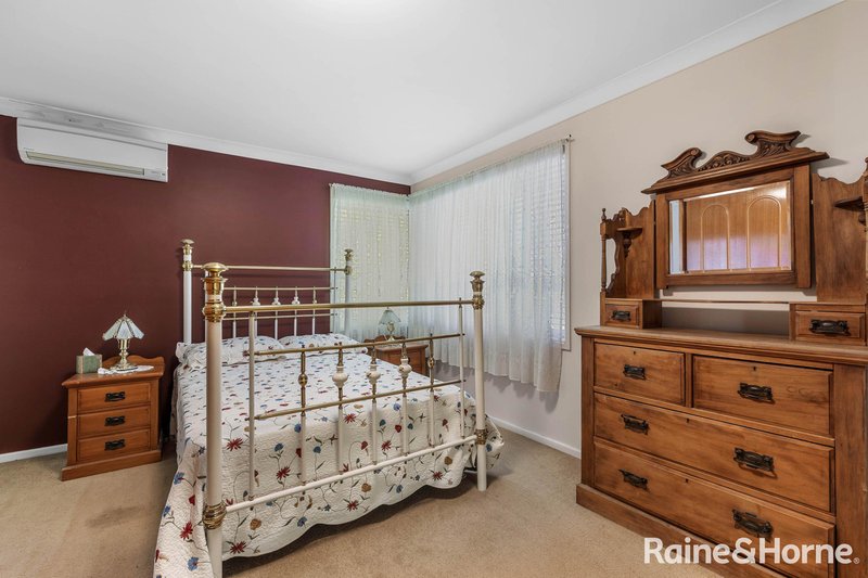 Photo - 3 Olwyn Place, Earlwood NSW 2206 - Image 12