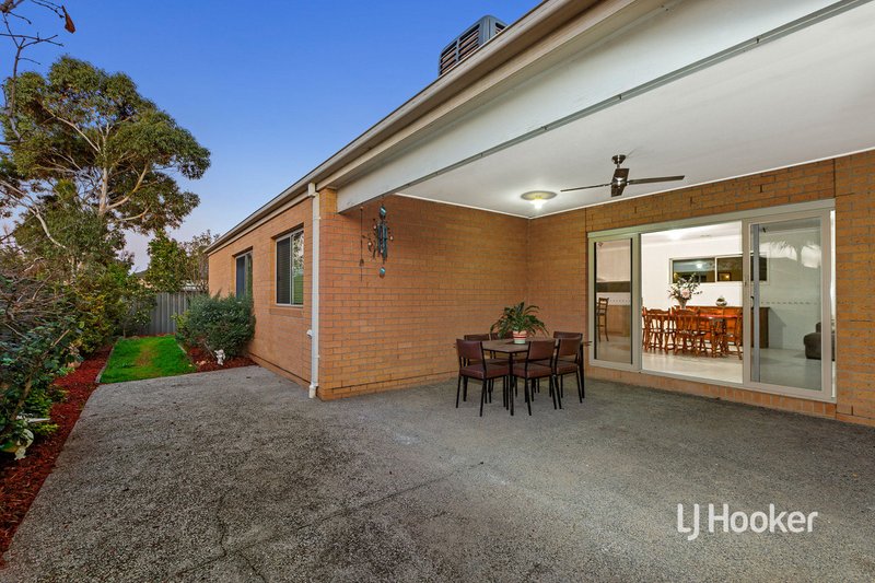 Photo - 3 Opperman Place, Point Cook VIC 3030 - Image 14