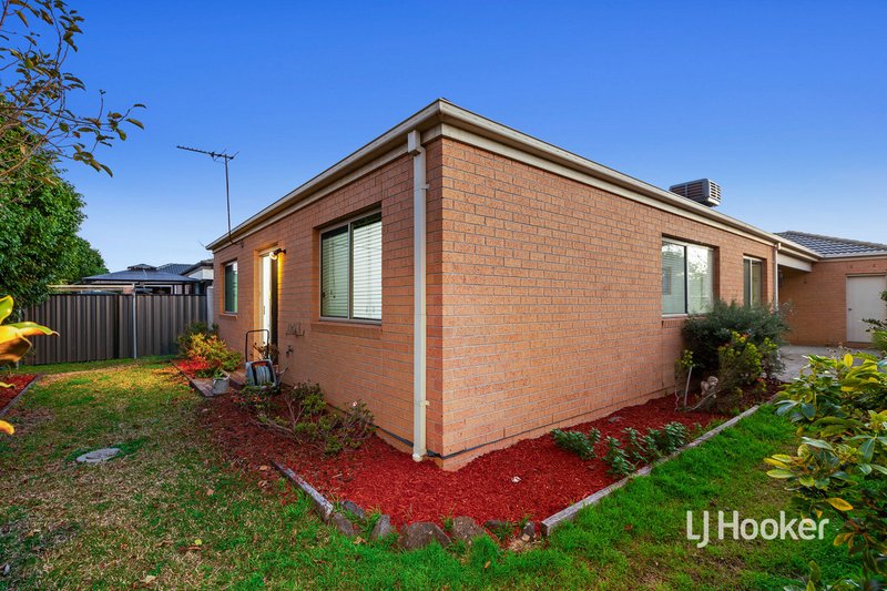 Photo - 3 Opperman Place, Point Cook VIC 3030 - Image 15