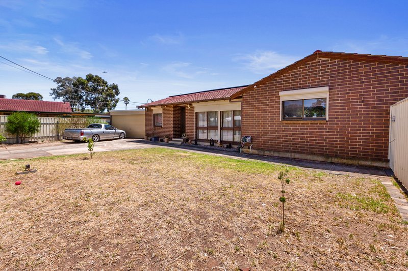 Photo - 3 Ora Court, Salisbury North SA 5108 - Image 6