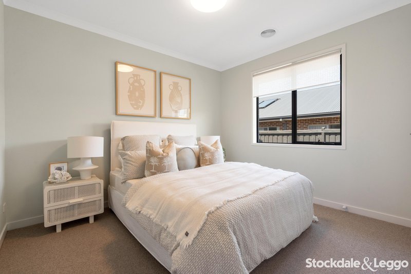 Photo - 3 Origin Drive, Sunbury VIC 3429 - Image 10