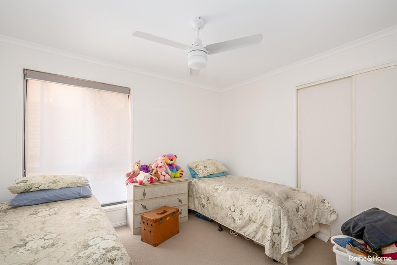 Photo - 3 Oriole Court, Eli Waters QLD 4655 - Image 10