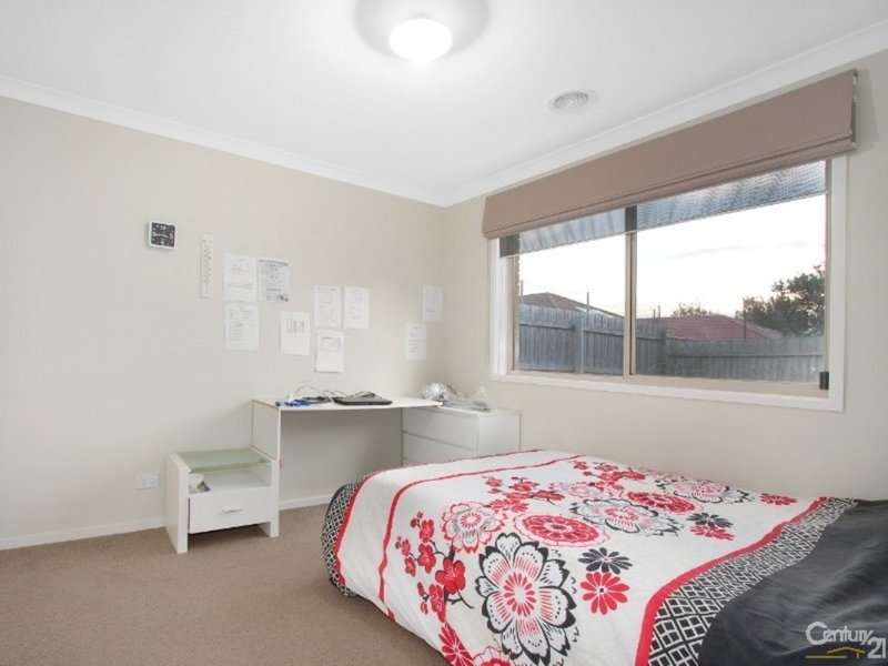 Photo - 3 Osprey Court, Pakenham VIC 3810 - Image 4