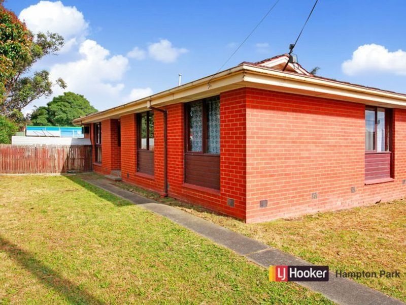 Photo - 3 Outlook Drive, Hampton Park VIC 3976 - Image 14