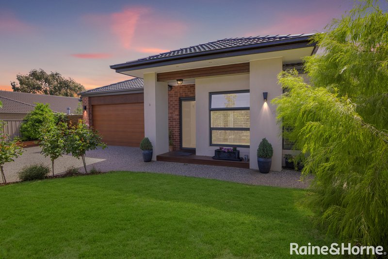 Photo - 3 Owl Place, Sunbury VIC 3429 - Image 2