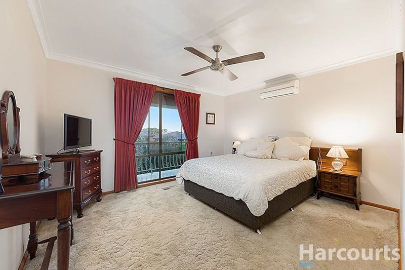 Photo - 3 Palmerston Crescent, Wheelers Hill VIC 3150 - Image 6