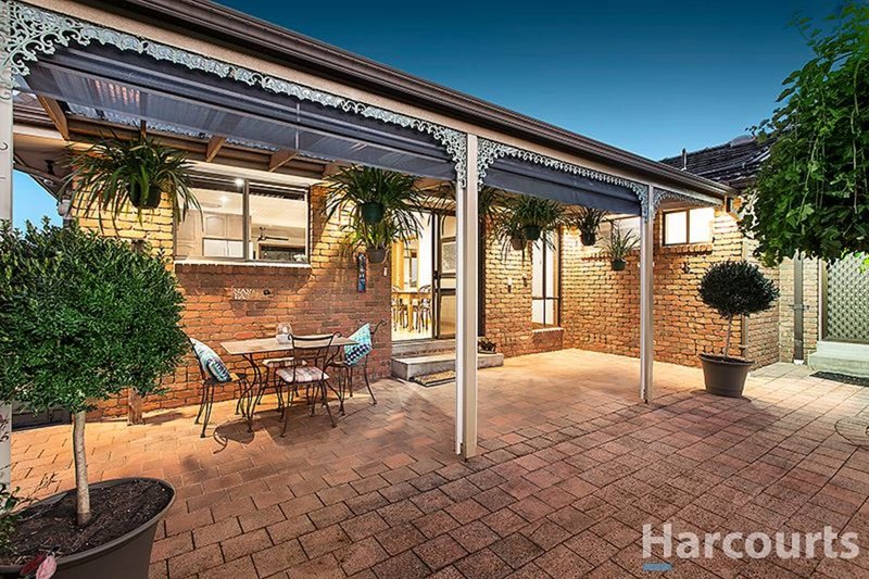 Photo - 3 Palmerston Crescent, Wheelers Hill VIC 3150 - Image 10