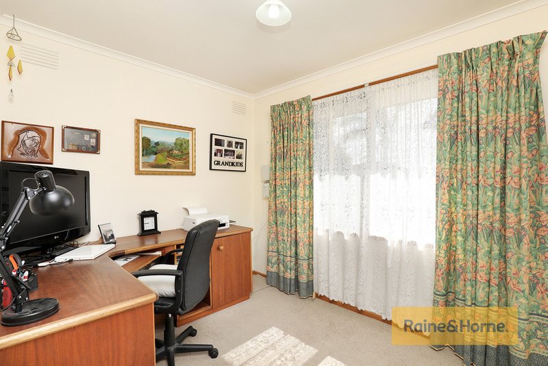 Photo - 3 Palmerston Street, Melton VIC 3337 - Image 8