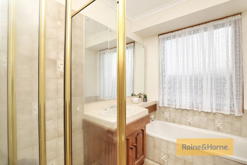 Photo - 3 Palmerston Street, Melton VIC 3337 - Image 9