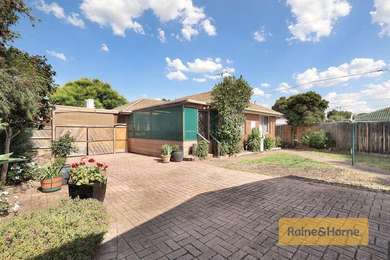 Photo - 3 Palmerston Street, Melton VIC 3337 - Image 11