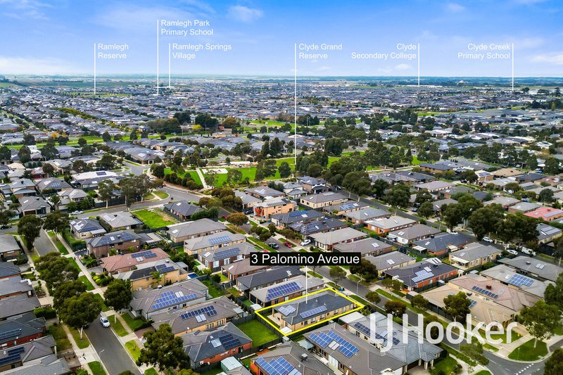 Photo - 3 Palomino Avenue, Clyde North VIC 3978 - Image 21