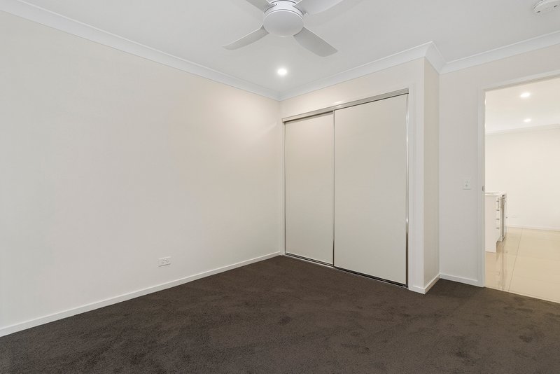 Photo - 3 Pansy Street, Ripley QLD 4306 - Image 8