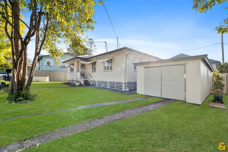 Photo - 3 Pansy Street, Wynnum QLD 4178 - Image 14