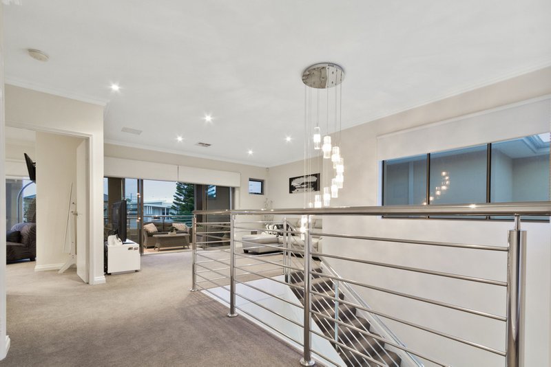 Photo - 3 Pantheon Avenue, North Coogee WA 6163 - Image 11