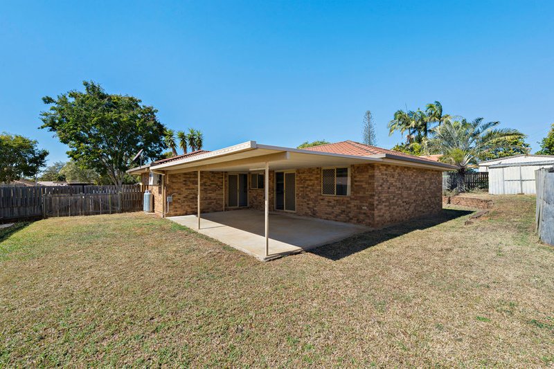 Photo - 3 Papaya Court, Kallangur QLD 4503 - Image 2