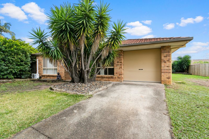 Photo - 3 Papaya Court, Kallangur QLD 4503 - Image 2