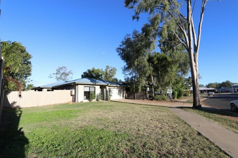 3 Paperbark Place, Emerald QLD 4720