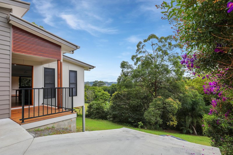 3 Paradise Place, Nambour QLD 4560