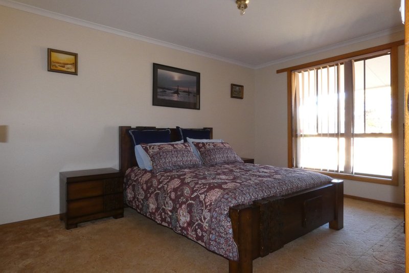 Photo - 3 Park Terrace North, Edithburgh SA 5583 - Image 11