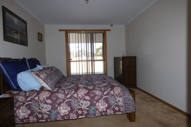 Photo - 3 Park Terrace North, Edithburgh SA 5583 - Image 12