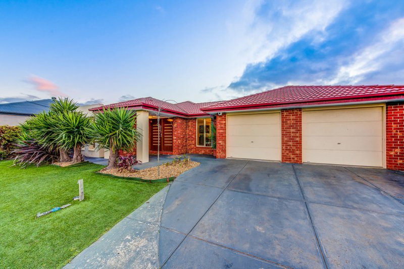 Photo - 3 Parklea Way, Tarneit VIC 3029 - Image 2