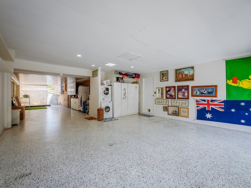 Photo - 3 Parkside Circuit, Robina QLD 4226 - Image 16