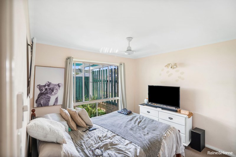 Photo - 3 Parlon Court, Kawungan QLD 4655 - Image 5