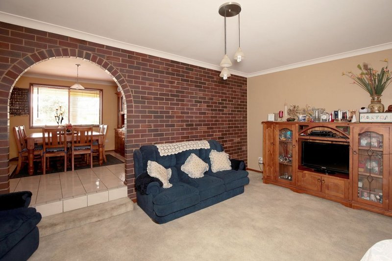 Photo - 3 Patey Close, Ashmont NSW 2650 - Image 4