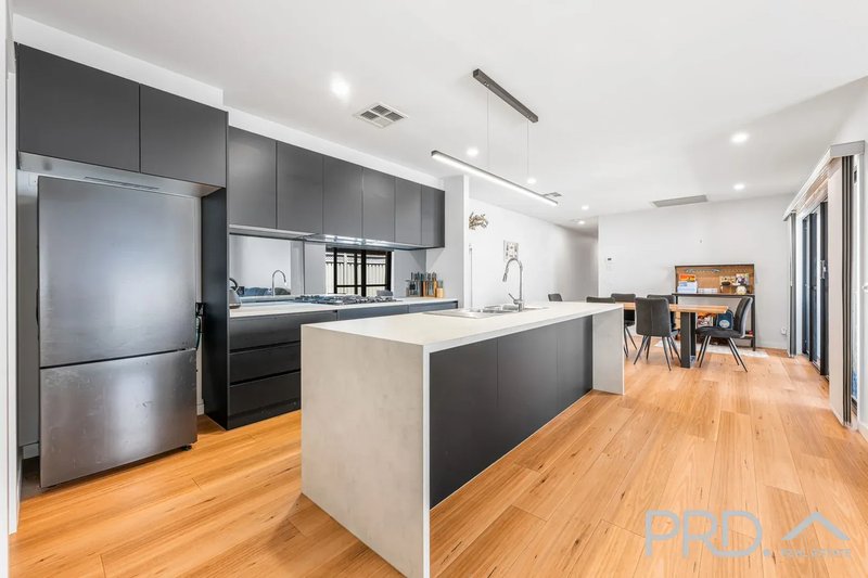 Photo - 3 Patricia Drive, Mildura VIC 3500 - Image 6