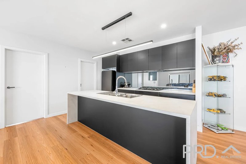 Photo - 3 Patricia Drive, Mildura VIC 3500 - Image 7