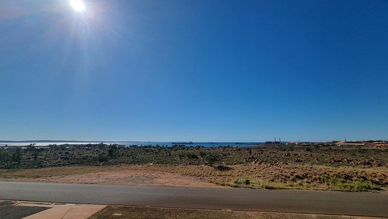 Photo - 3 Patterson Crescent, Dampier WA 6713 - Image 3