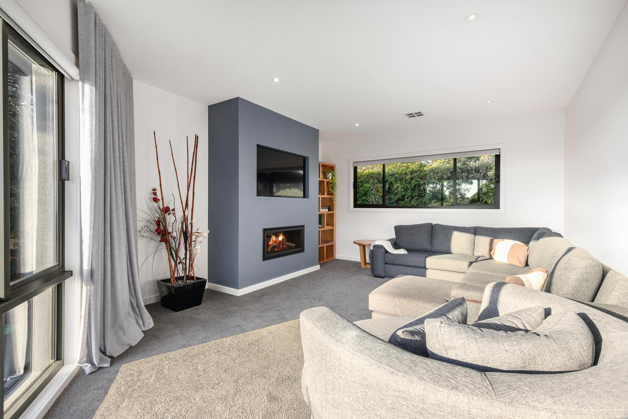 3 Paynters Road, Wonga Park, VIC 3115 - Image 1