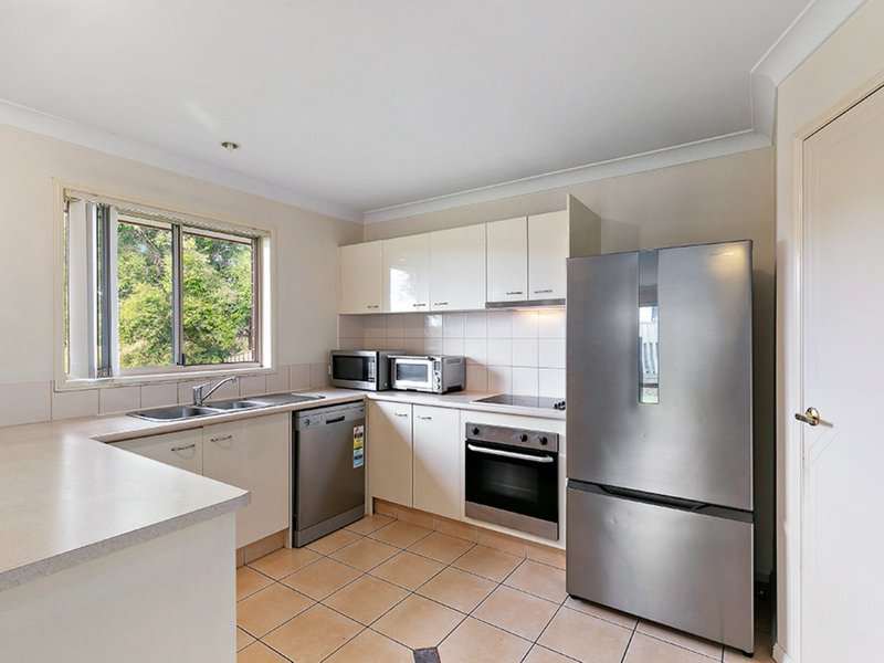 Photo - 3 Peachwood Court, Robina QLD 4226 - Image 3