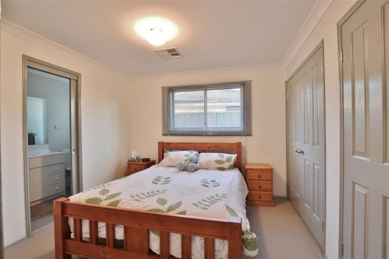 Photo - 3 Pearson Crescent, Harrington Park NSW 2567 - Image 12