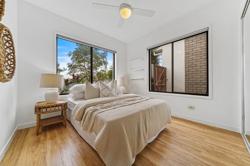 Photo - 3 Peel Street, Holmview QLD 4207 - Image 10