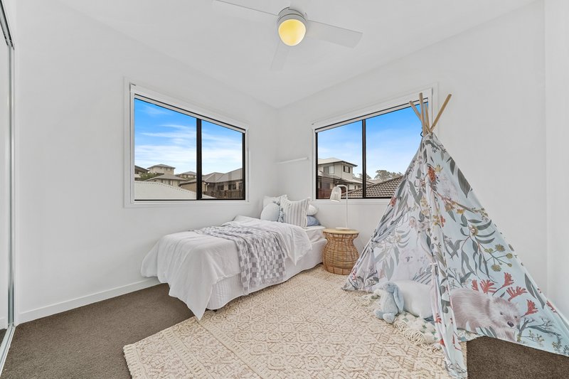 Photo - 3 Peel Street, Holmview QLD 4207 - Image 11